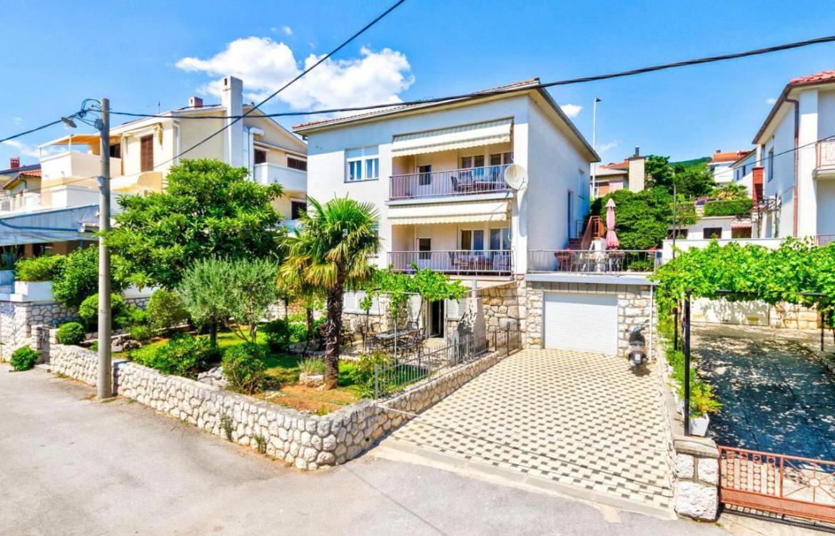 Apartments Tatjana Crikvenica Buitenkant foto