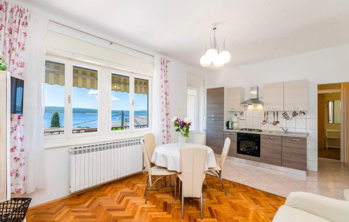 Apartments Tatjana Crikvenica Buitenkant foto