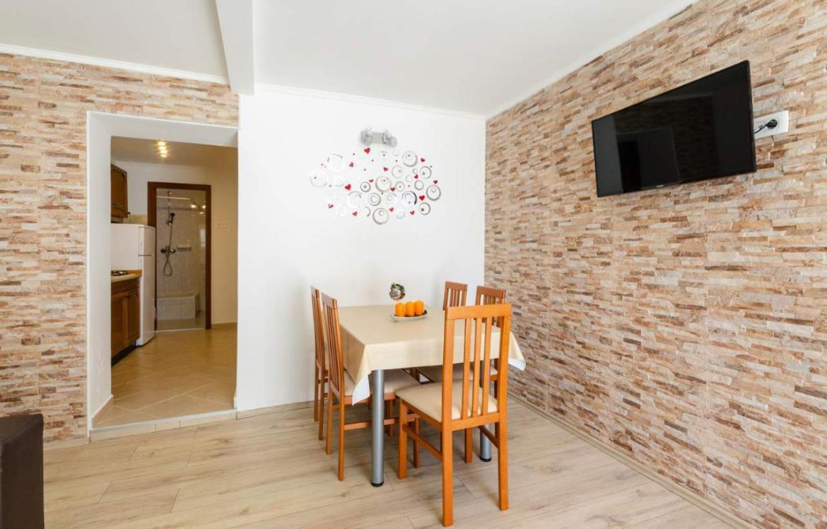 Apartments Tatjana Crikvenica Buitenkant foto